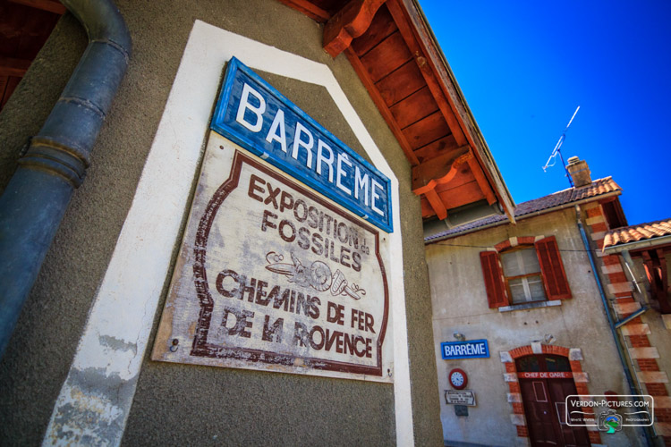 photo affiche fossiles gare barreme verdon